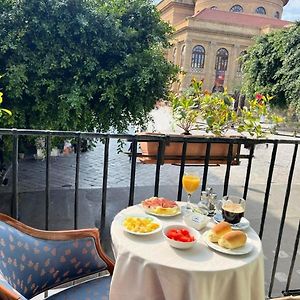 Massimo Plaza Hotel